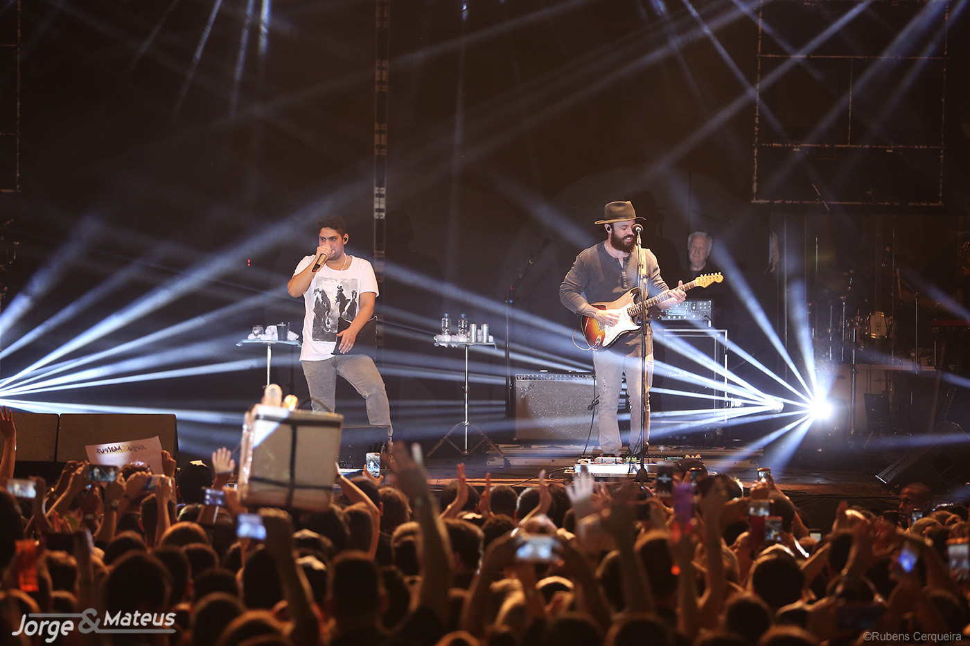 A dupla Jorge e Mateus é uma das atrações mais esperadas da festa