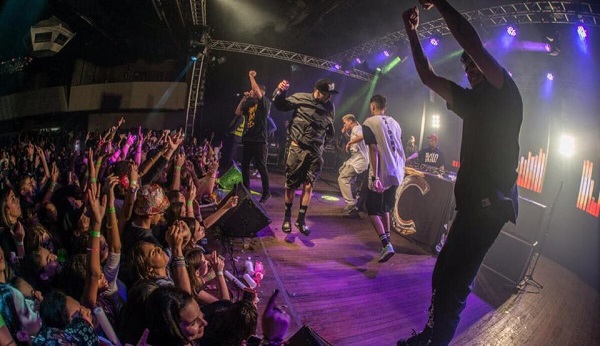 O show contará com participações especiais além de surpresas para o público