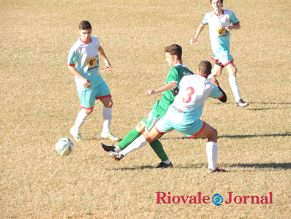 Jogos da tarde deste domingo definiram os primeiros semifinalistas da Copa CFC Celso