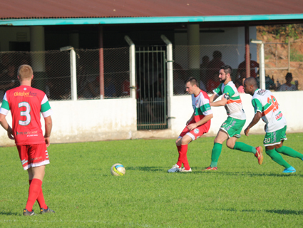 São José bateu o Pinheiral fora de casa