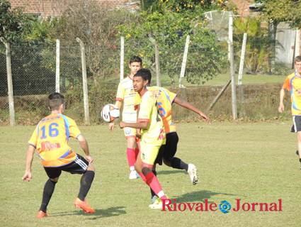 Equipe de Quarta Linha Nova derrotou o João Alves por 4x2