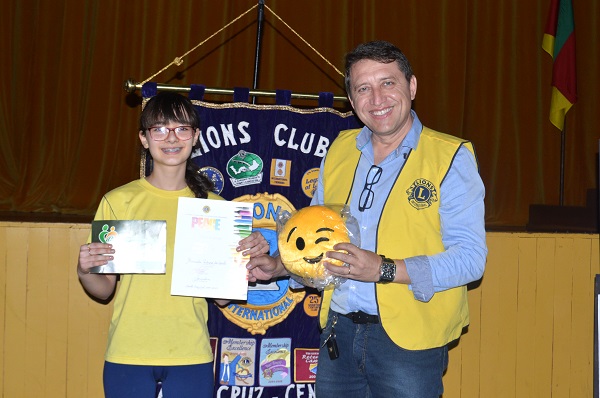 Manuela Pedroso dos Santos, do 8º ano, foi a premiada