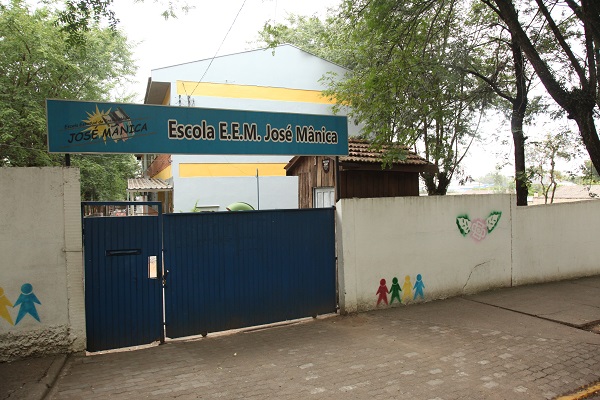 Em Santa Cruz, a escola José Mânica foi uma das mais afetadas pela greve