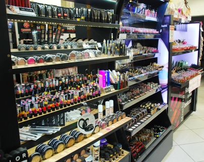 CosmŽticos tambŽm s‹o destaque na Heros Hair e Cosmetic