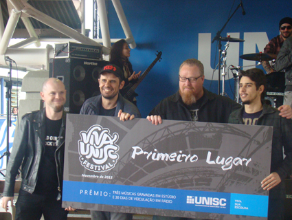 Dozeduro foi a vencedora do 2å¼ Viva Unisc Festival de Bandas