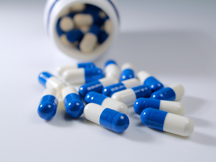 A substância foi sintetizada no Brasil em 1980, pelo professor Gilberto Orivaldo Chierice Arquivo foto: pÃlula