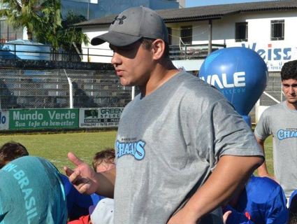 Paulo Barcelos, treinador do time santa-cruzense