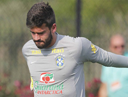 Alisson estÃ¡ servindo a SeleÃ§Ã£o Brasileira nos Estados Unidos