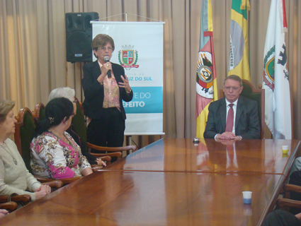 Helena Hermany elogiou o trabalho do assessor legislativo Rubem S̩rgio Borba