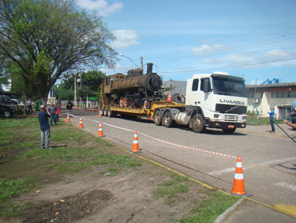 Cabine da locomotiva que pesa 28 toneladas
