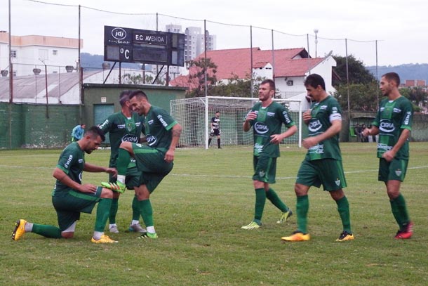 Avenida conseguiu bela goleada contra o Inter/SM nos Eucaliptos