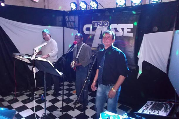 Trio Classe A animará evento na Teófilo