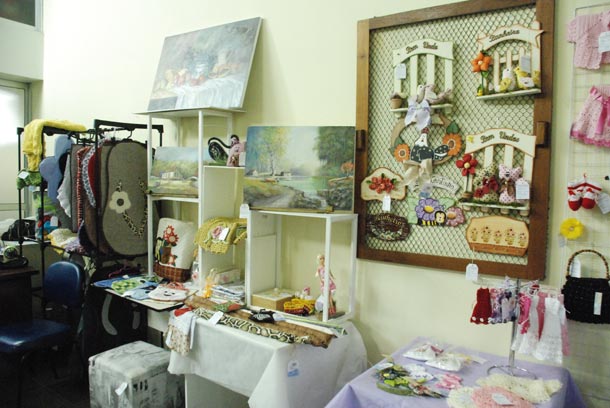 Selecionados vão expor e comercializar suas peças por seis meses