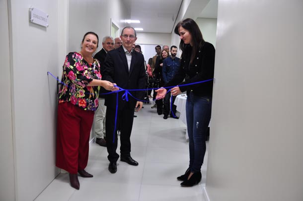 Fita inaugural foi aberta na noite de quarta-feira, 24 de maio