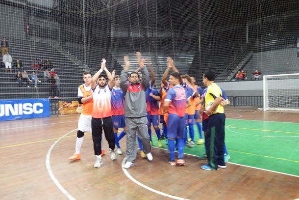 Grupo volta ao Poliesportivo neste sábado