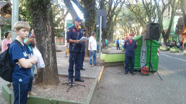 Capitão Joel Dittberner explicou os procedimentos