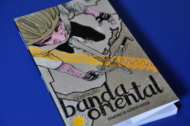 O livro narra a viagem de bicicleta realizada pelo autor, pelo RS, Uruguai e Argentina, em janeiro de 2017