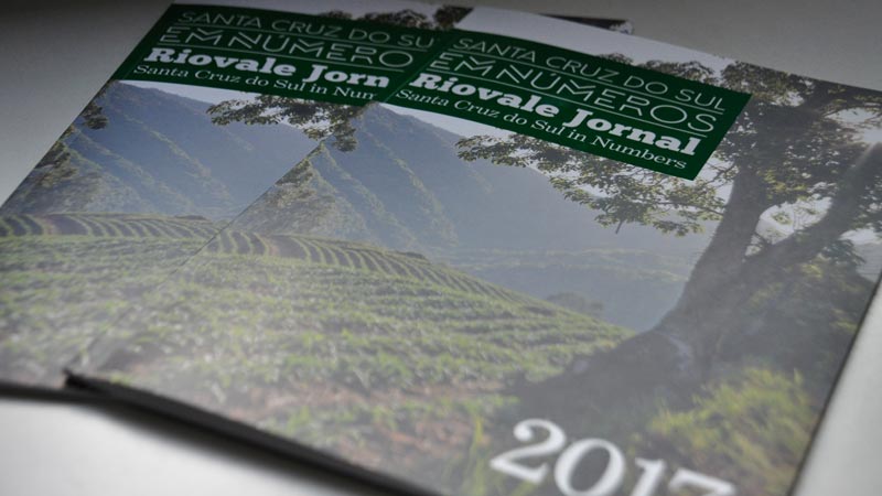 Revista traz informações relacionadas à diversas áreas da cidade, além de artigos de opinião e reportagem especial