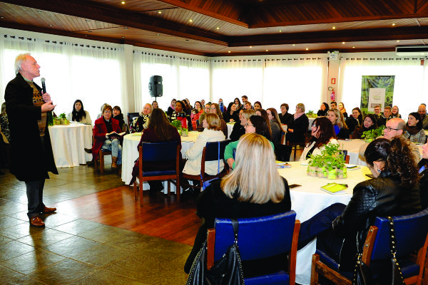 Iro Schünke abriu o evento voltado a parceiros do Instituto