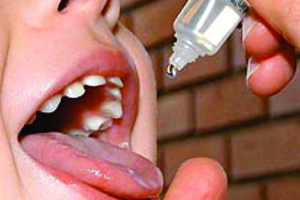 Todas as crianças de um ano a menores de cinco anos devem se vacinar