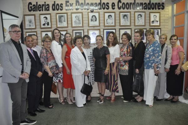 Galeria dos ex-delegados e ex-coordenadores fica na entrada da 6ª CRE