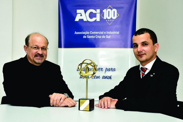 Bruno Faller (Câmara) e Lucas Rubinger (ACI), dirigentes das organizações promotoras