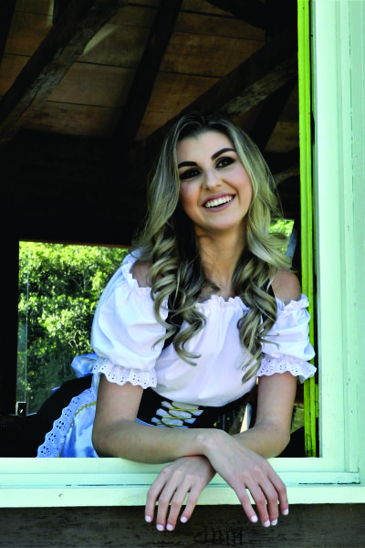 Candidata 16: Luiza Fischer de Almeida 