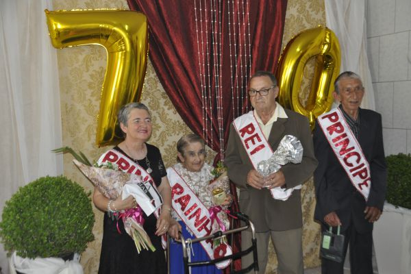Fazem parte da corte da Asan: princesa Eva Vargas, rainha Carmelinda da Silva Fernandes, o rei Darci Severo e o príncipe Osmar Machado  