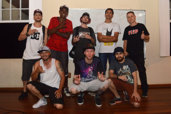 Artistas da cultura Hip Hop de Santa Cruz do Sul apresentaram a arte independente