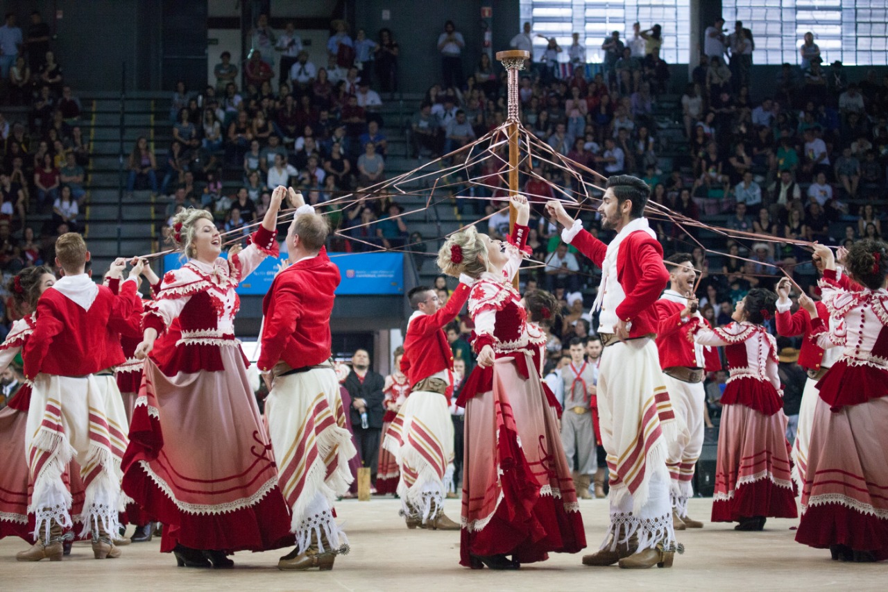 Arte e tradição gaúcha embelezaram o fim de semana em Santa Cruz do Sul