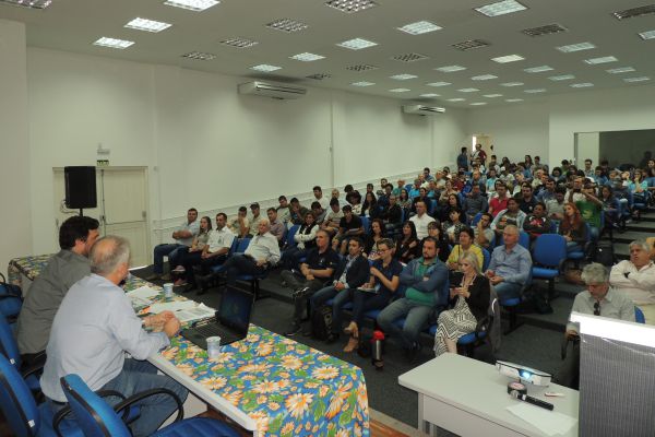 Seminário de Agroecologia marca aula inaugural do CVT 