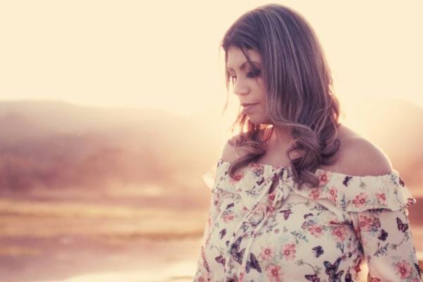 Santa-cruzense, Lívia Luz fará a abertura na noite do dia 11