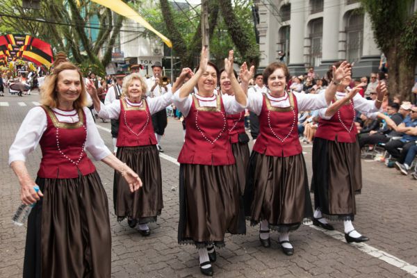 O Grupo Edelweiss do C.C 25 de Julho levou alegria a todos que apreciavam o espetáculo 