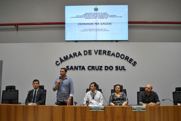 Márcio Dutra Costa, Rogério Uzun Fleischmann, José Altamir Ferreira, Gislaine Carneiro e Luiz Henrique Paim