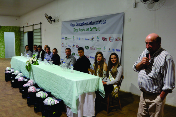 Prefeito de Passo do Sobrado Hélio Queiróz