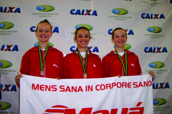 Martina Stapenhorst, Paula Javorsky e Paolla Bagatini: revela›es da dŽcada 2000-2010, campe‹s nacionais