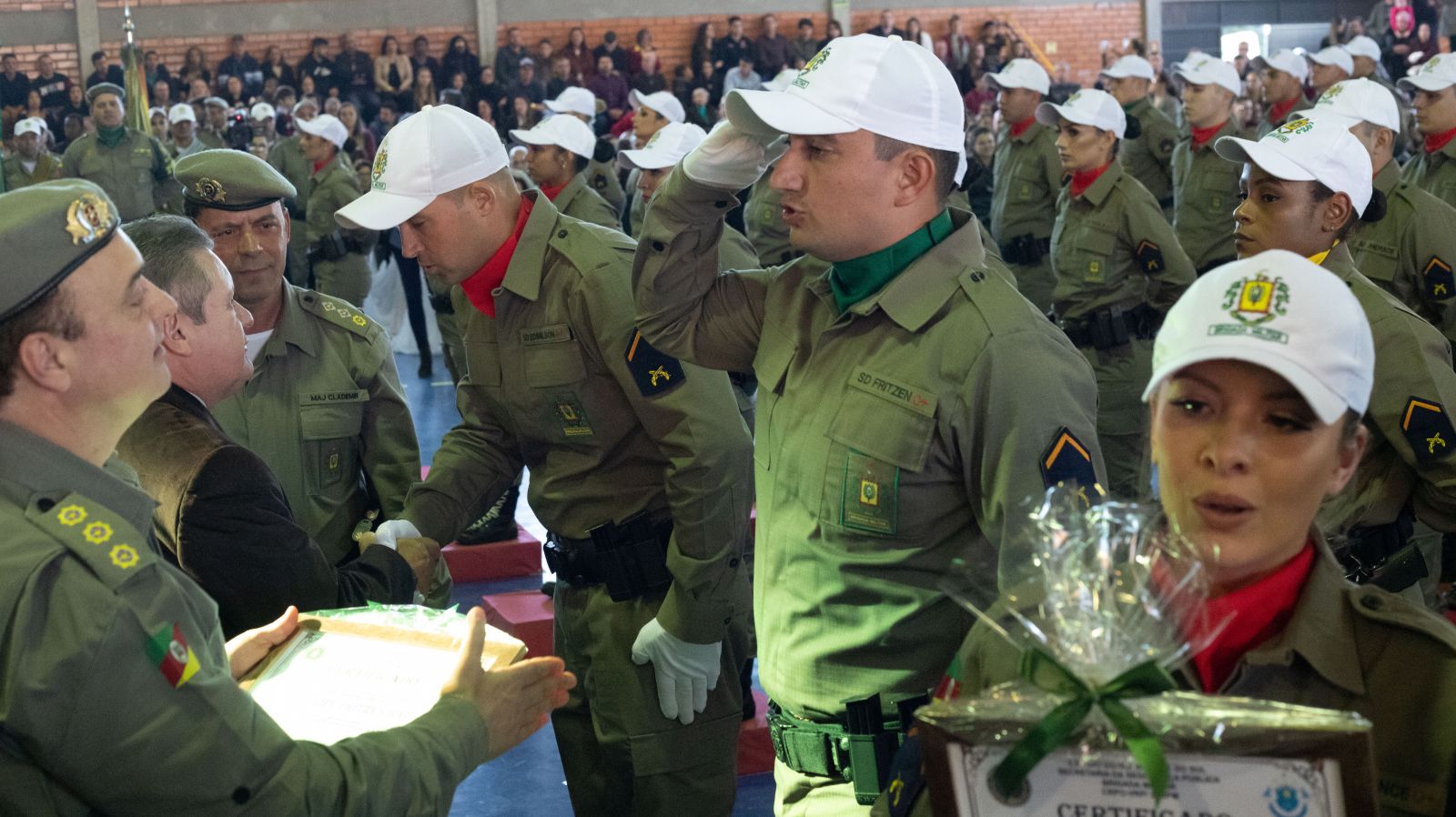 Soldados que se destacaram receberam homenagens