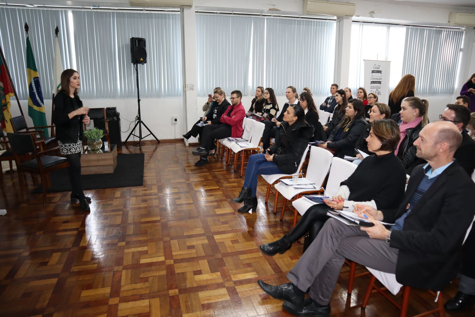 Franciele Priebe: 'Havendo sintonia com a empresa o profissional trabalha mais feliz e engajado'