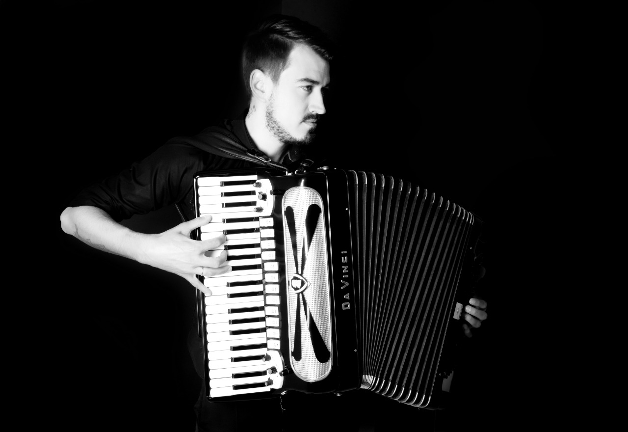 William Bender estuda música desde os sete anos