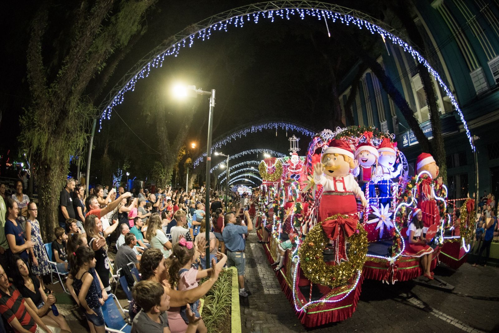 Programação segue até domingo  