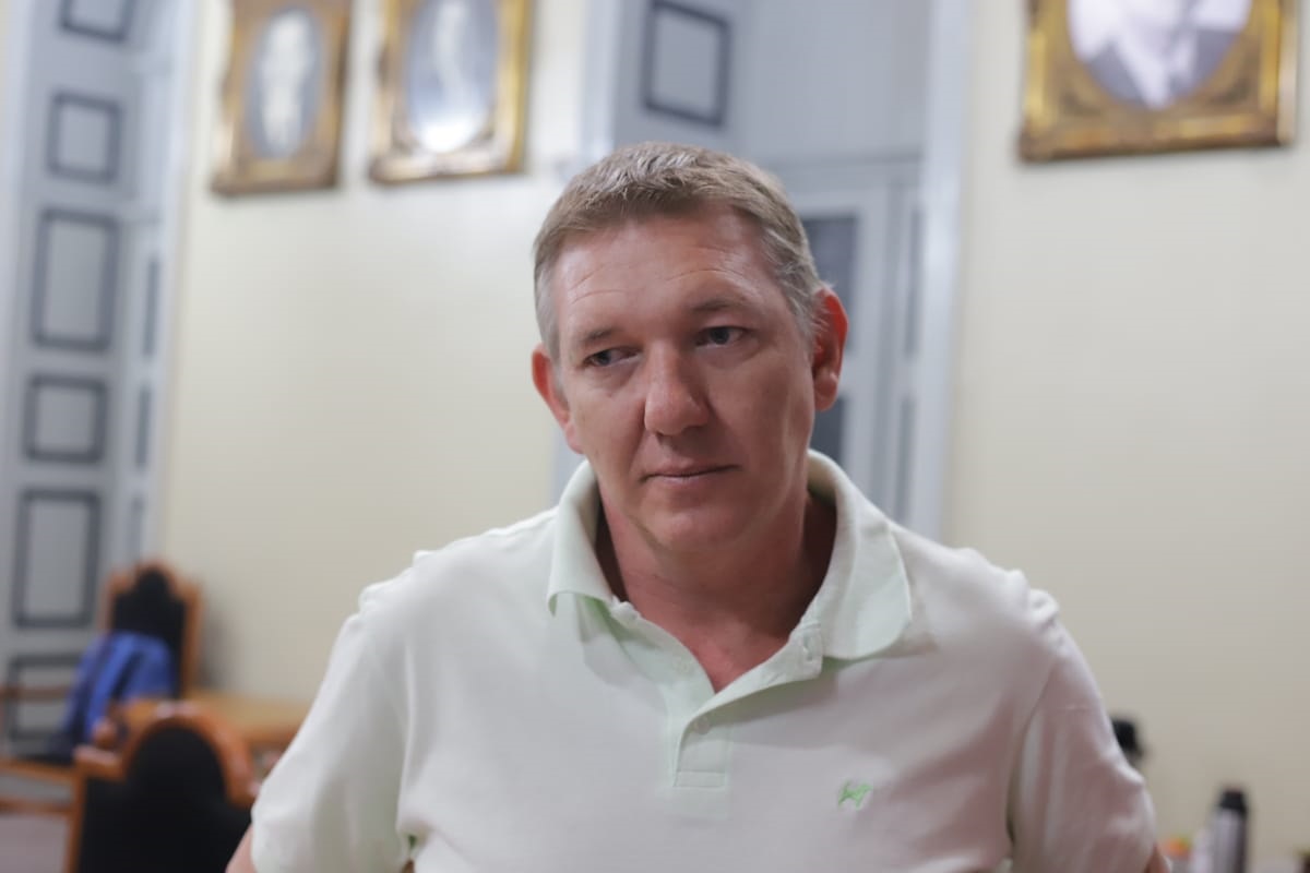 Secretário explicou como o recadastramento elevou alguns valores e diminuiu outros