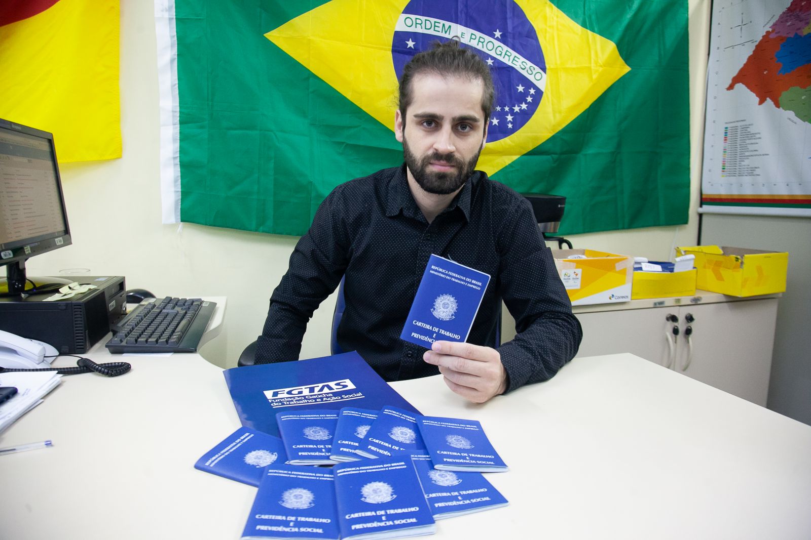 Knak: não-retirada é desperdício de dinheiro público