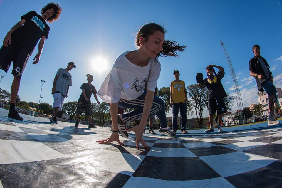 Registro da B-girl Greice Grehs na 9ª edição do Santa Jam