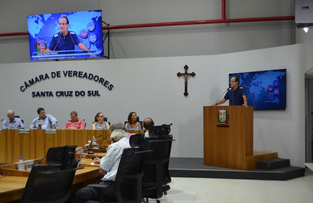 Audiência pública sobre a revisão do Plano Diretor aconteceu nesta quinta-feira