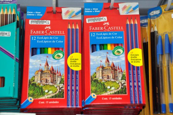 Lápis de cor Faber Castell a partir de R$ 10,90