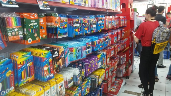 Preços da lista de material escolar variam, em média, 1.000% dependendo da marca 