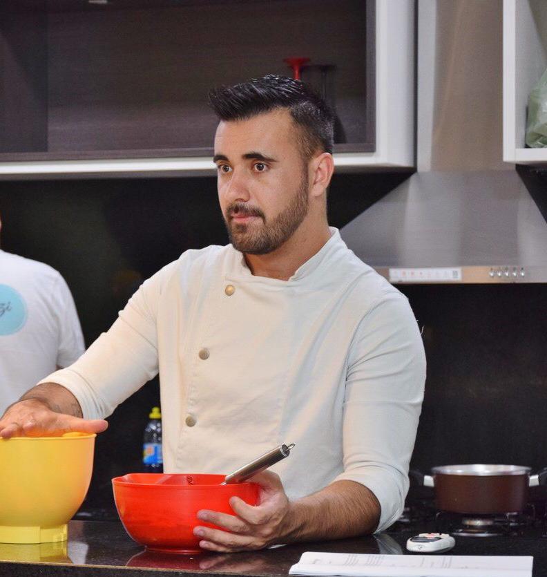 Além do Stand da Harald Alisson também foi convidado a participar do Stand da Luciana Gonzales