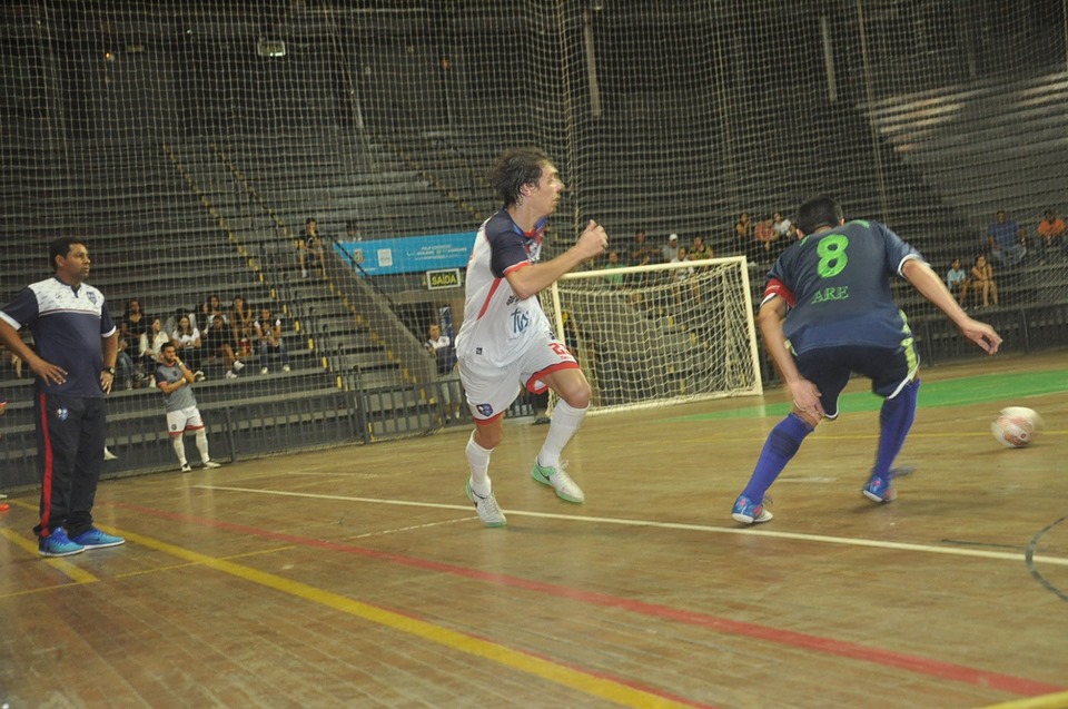 Tricolor vem de vitória e quer pontuar fora de casa