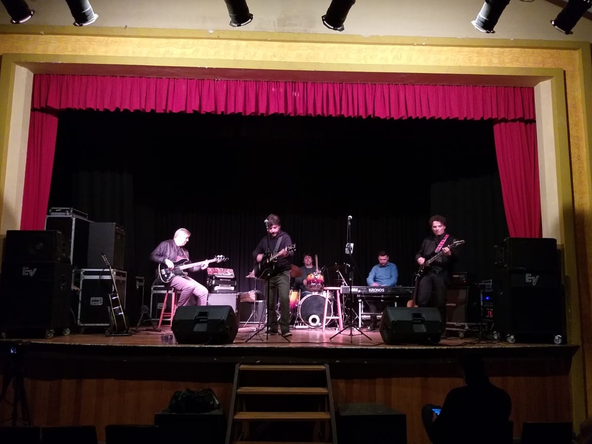 RellyBanda se apresentou no Espaço Camarim na última terça-feira