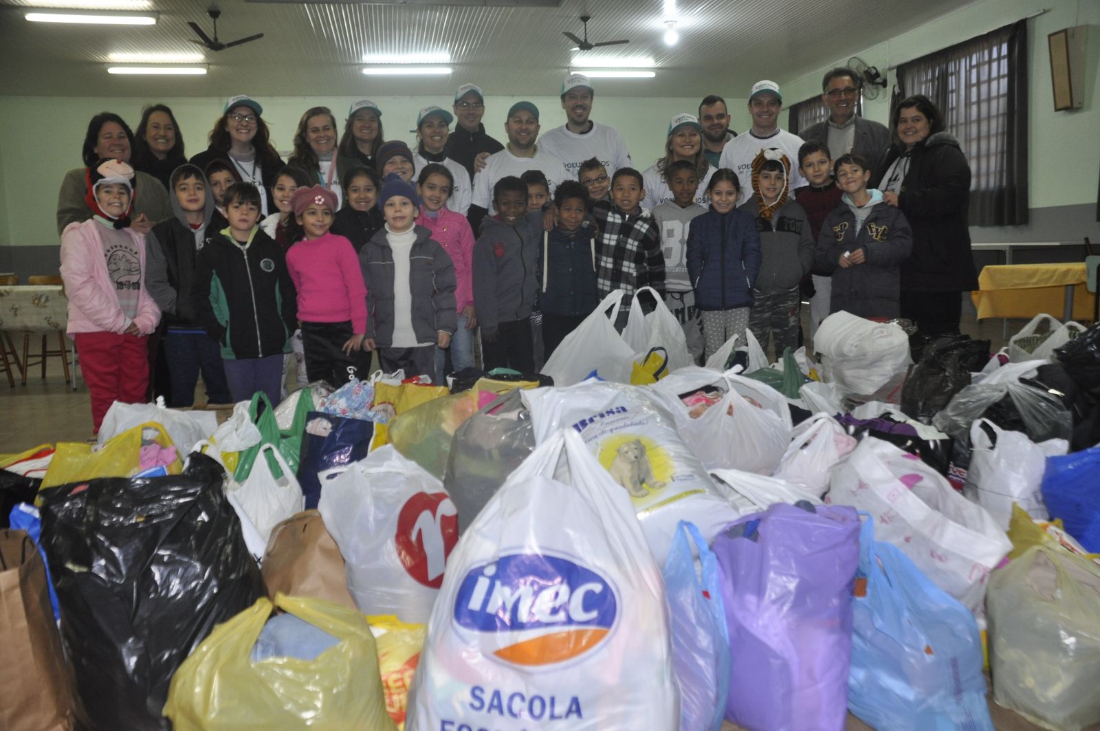 A entrega foi realizada na sede da instituição, no Bairro Pedreira